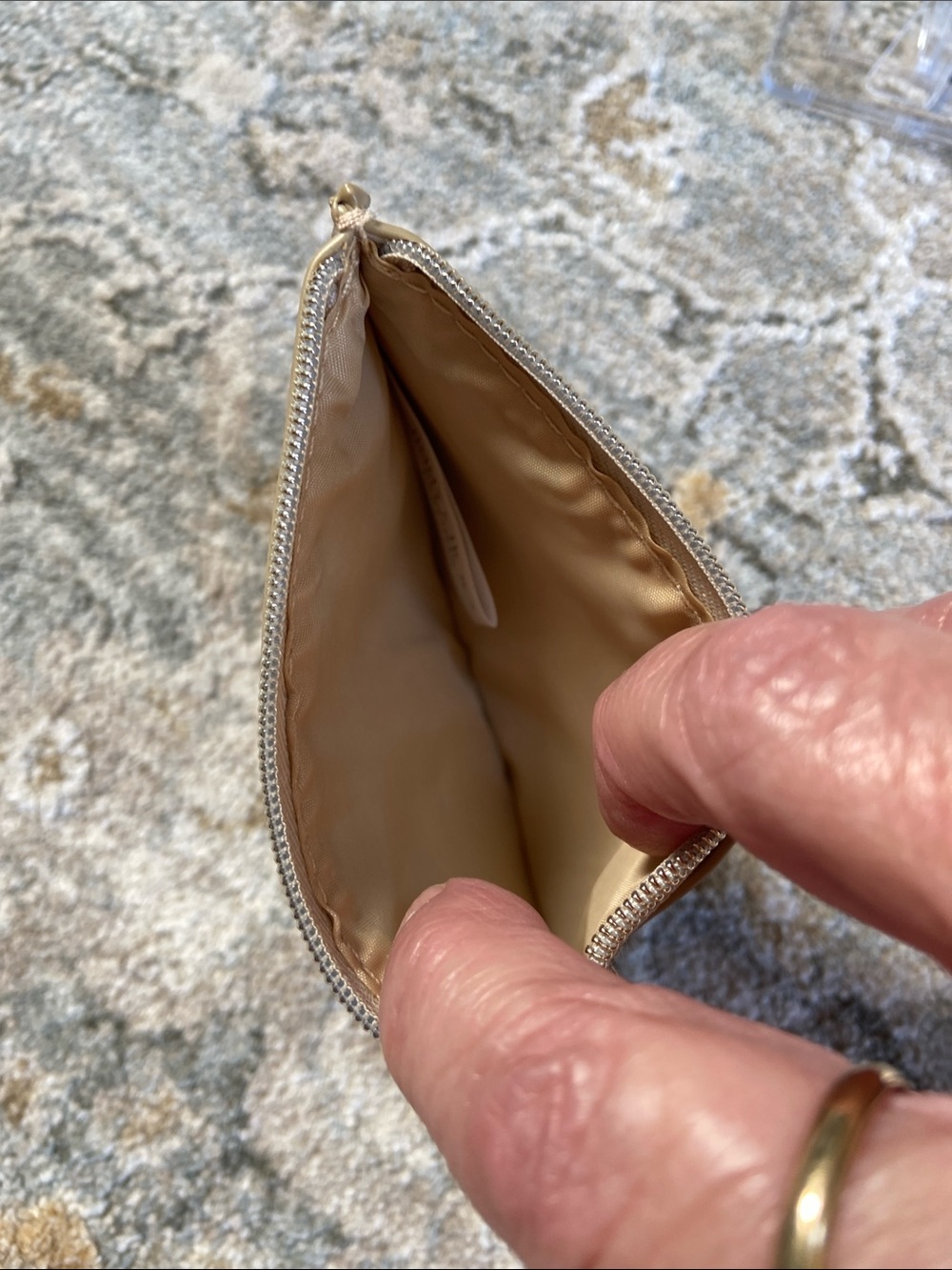 Jimmy Choo Parfums Metallic Champagne Card-Coin Pouch - Picture 6 of 8